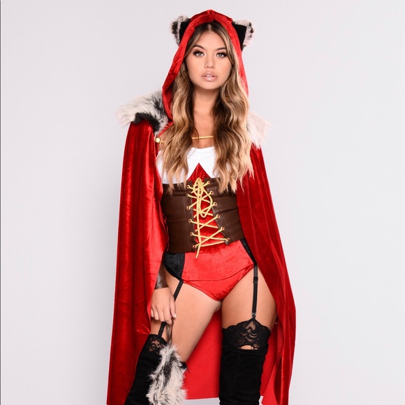 Red Haute Storybook Costume - Picture 2 of 8